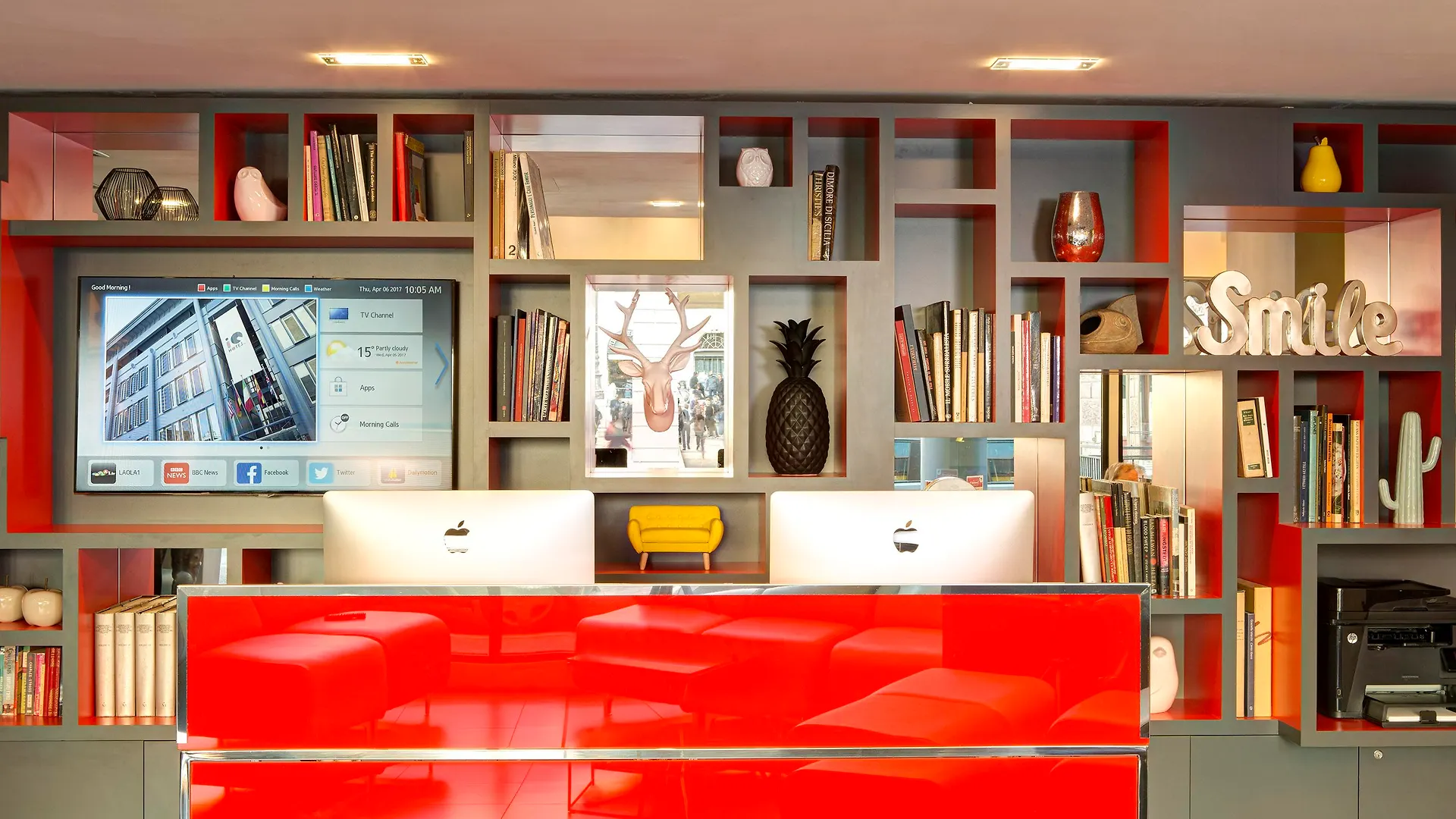 iQ Hotel Roma