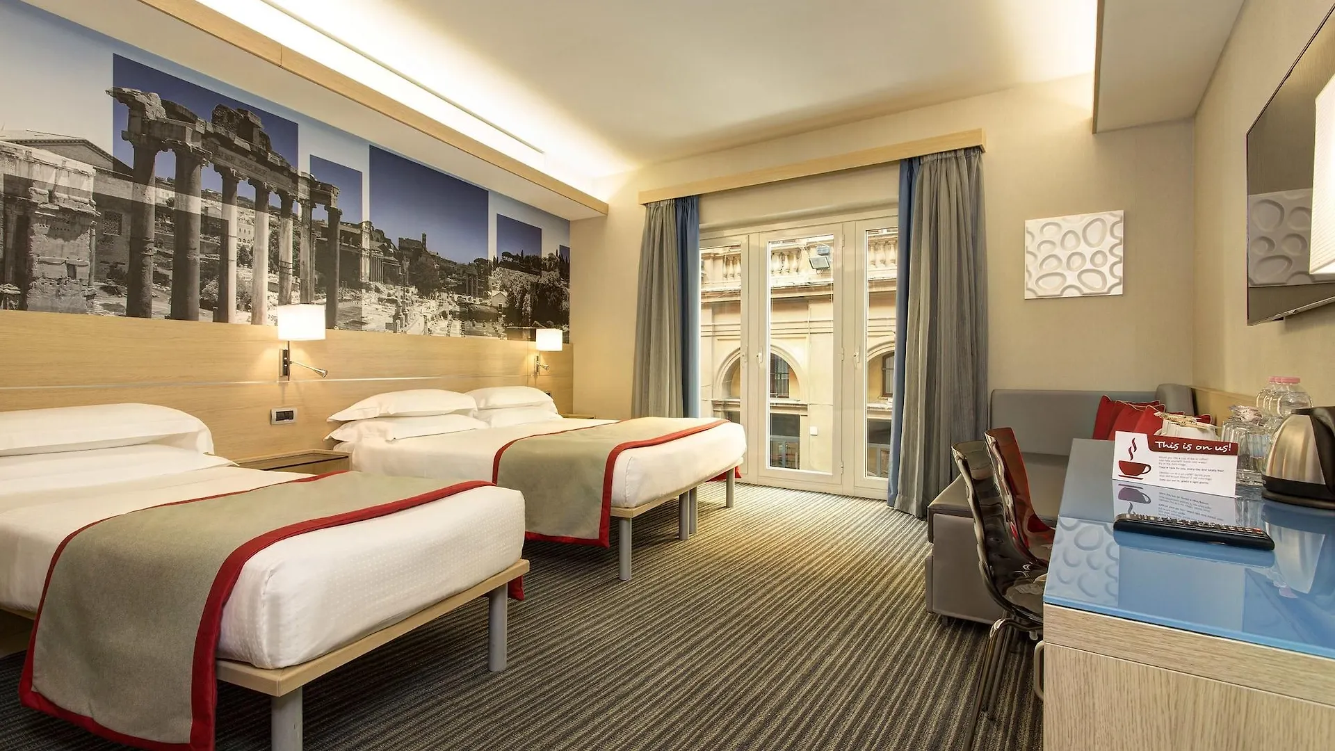 iQ Hotel Roma 4*, Rom Italien