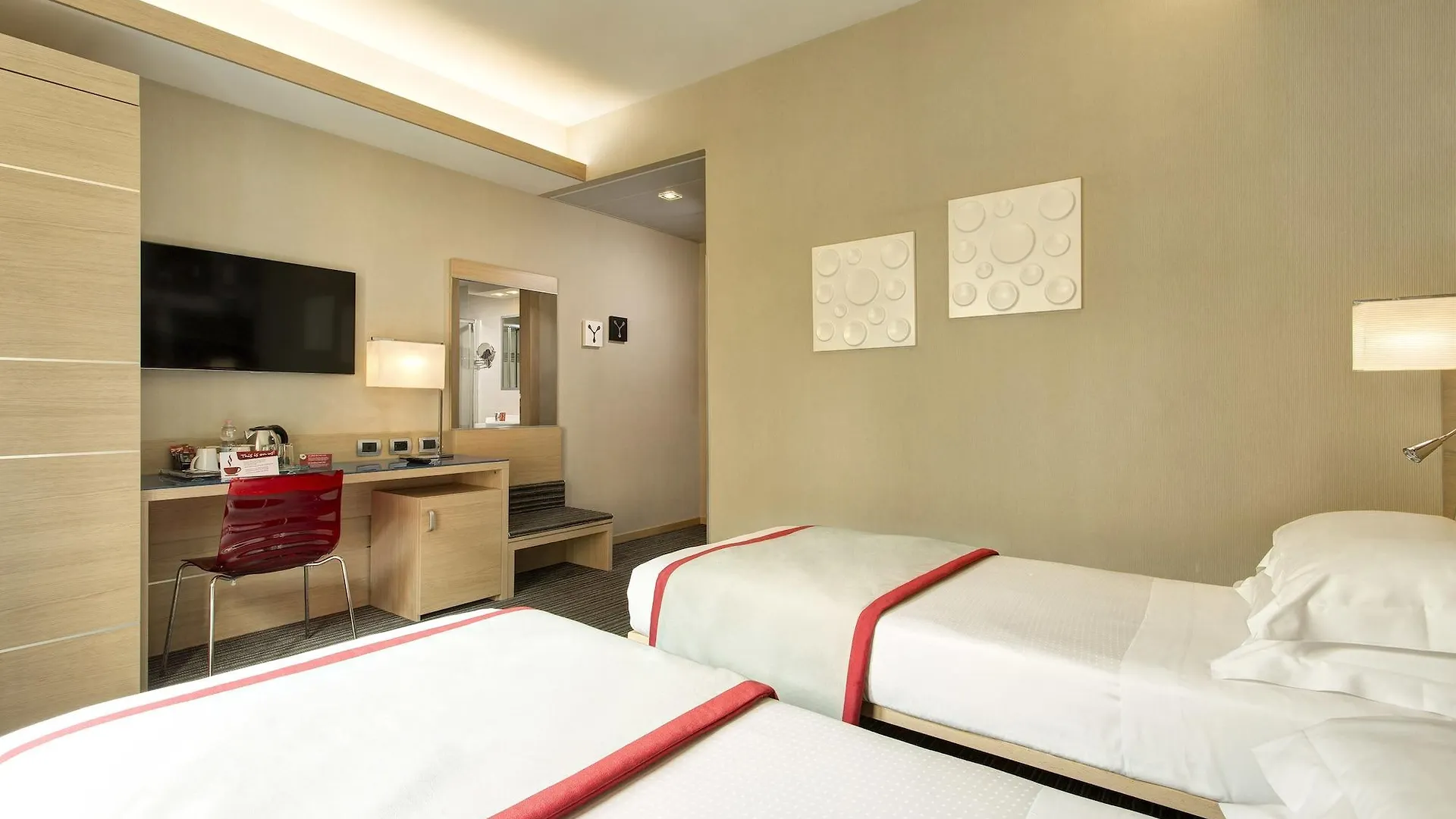 Iq Hotel Roma